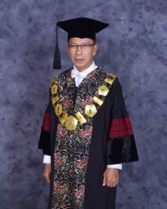 Ketua Senat